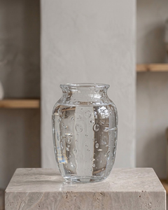 Vase transparent
